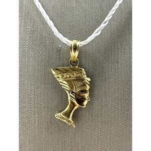 10K Yellow Gold Queen Nefertiti Pendant Charm (19297)